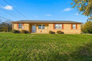 2 E Northwood Drive, Lebanon, OH 45036