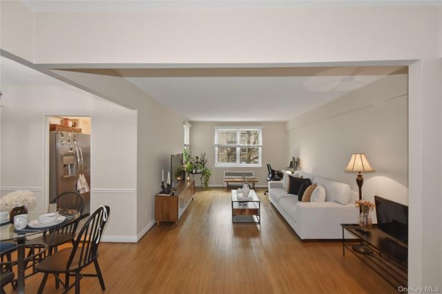 280 Collins Avenue 6I, Mount Vernon, NY 10552