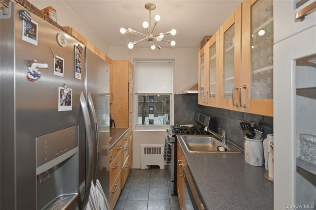 280 Collins Avenue 6I, Mount Vernon, NY 10552