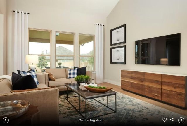 5113 Monarda Mint DR, Austin, TX 78654