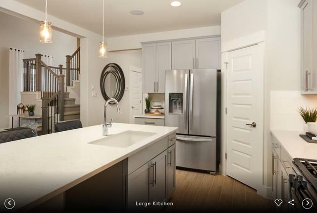 5113 Monarda Mint DR, Austin, TX 78654