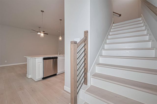 8917 Grovner Place, Houston, TX 77055