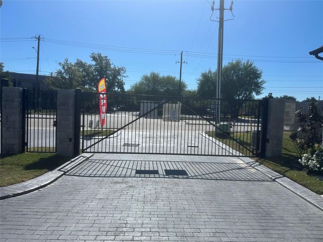 8917 Grovner Place, Houston, TX 77055