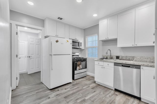 8024 19th Ave, Sacramento, CA 95826