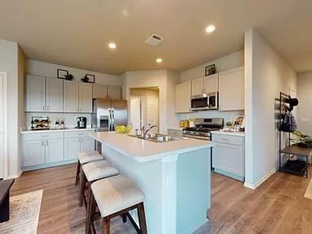 2514 E Meramec Street, Fayetteville, AR 72701