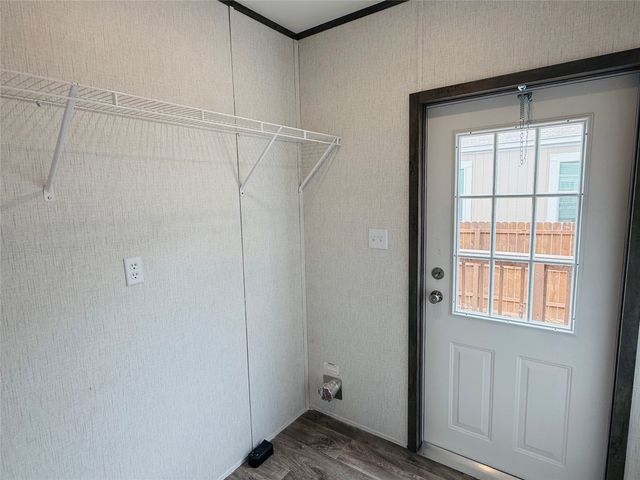 3001 Elmwood Drive, Granbury, TX 76048