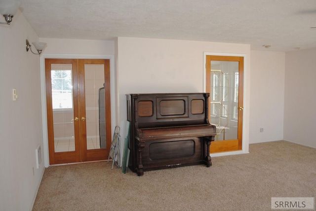 277 N 1100 W, Blackfoot, ID 83221