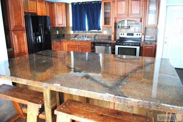 277 N 1100 W, Blackfoot, ID 83221