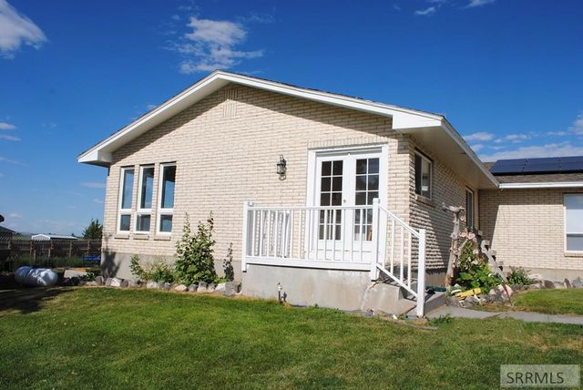 277 N 1100 W, Blackfoot, ID 83221