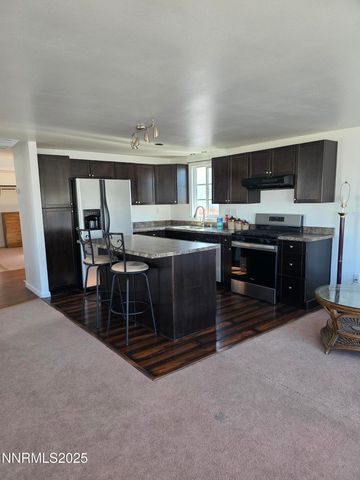 1110 4th Street, Hawthorne, NV 89415