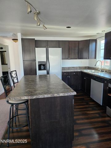 1110 4th Street, Hawthorne, NV 89415