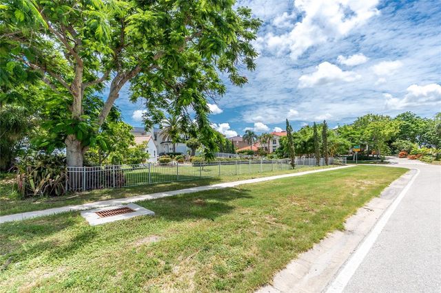 202 GEORGE ROAD SE, Port Charlotte, FL 33952