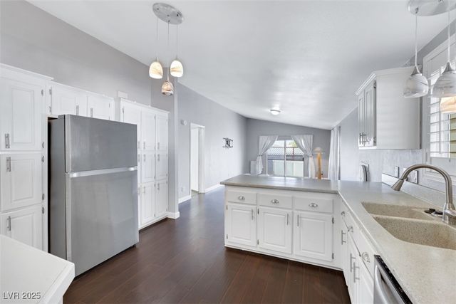 5218 Tupelo Lane, Las Vegas, NV 89122