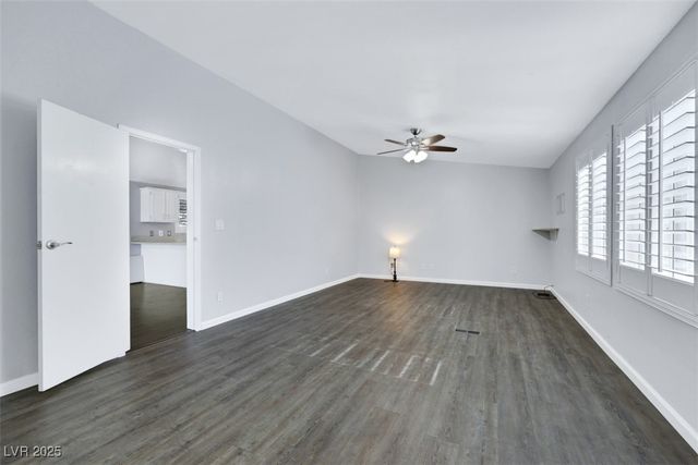 5218 Tupelo Lane, Las Vegas, NV 89122