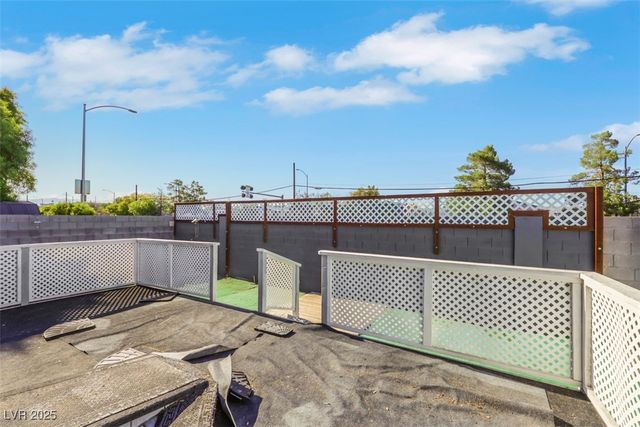 5218 Tupelo Lane, Las Vegas, NV 89122