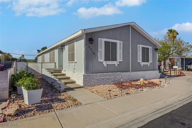 5218 Tupelo Lane, Las Vegas, NV 89122