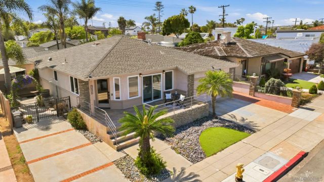 3634 Crown Point Dr, San Diego, CA 92109