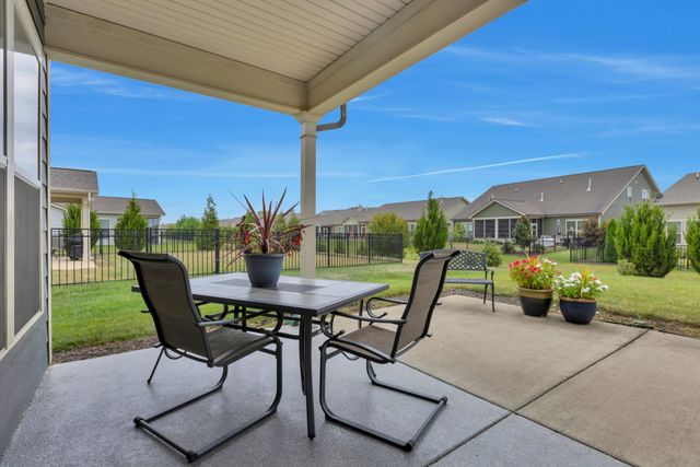 2308 Lawrence Rdg, Spring Hill, TN 37174