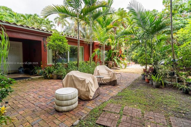14000 N Miami Ave, Miami, FL 33168