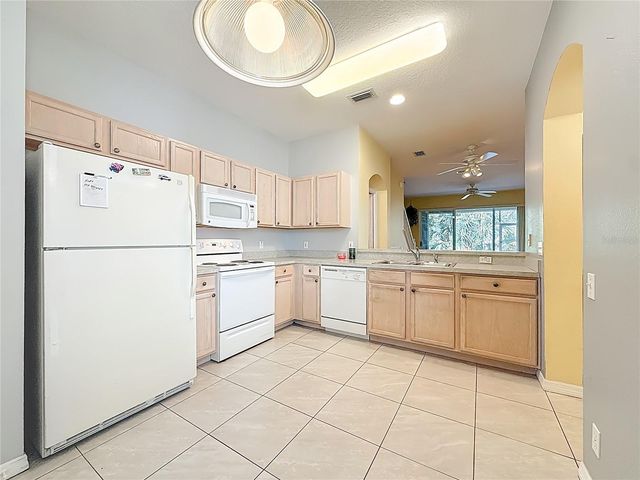 3589 COUNTRY POINTE PLACE, Palm Harbor, FL 34684