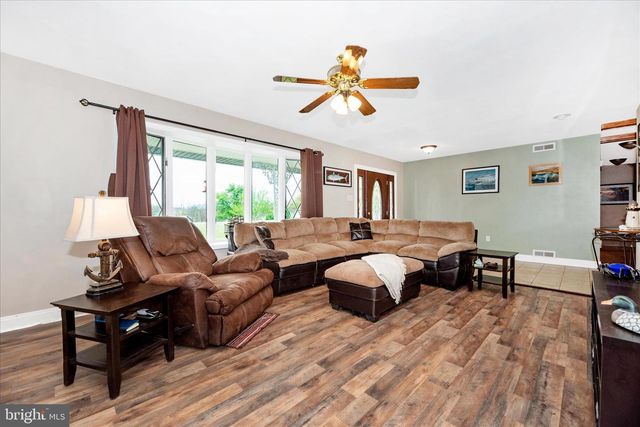 19845 TOMS RD, Boonsboro, MD 21713