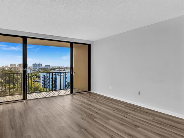 1470 NE 123rd St A813, North Miami, FL 33161