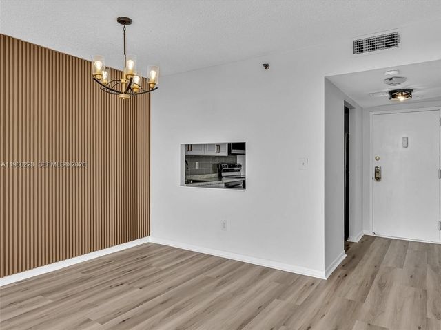 1470 NE 123rd St A813, North Miami, FL 33161