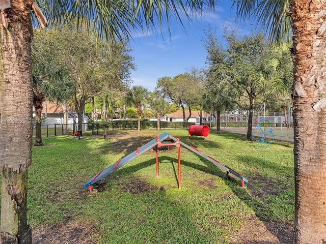 1470 NE 123rd St A813, North Miami, FL 33161