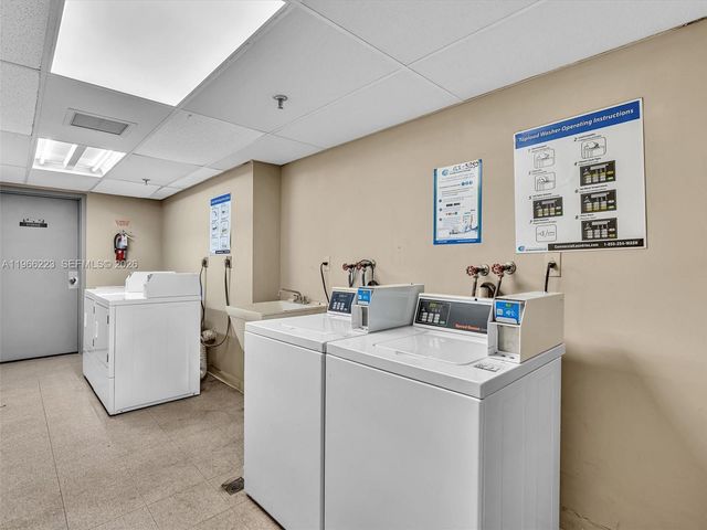 1470 NE 123rd St A813, North Miami, FL 33161