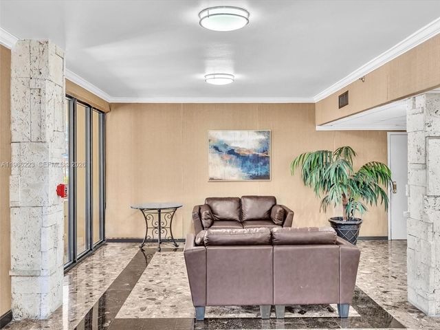 1470 NE 123rd St A813, North Miami, FL 33161