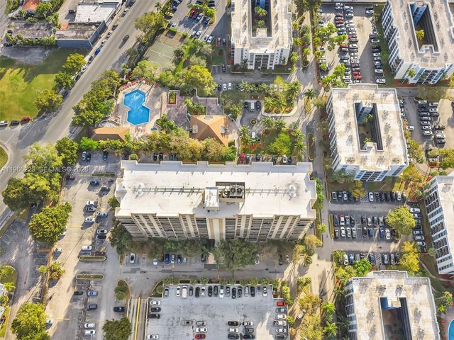 1470 NE 123rd St A813, North Miami, FL 33161