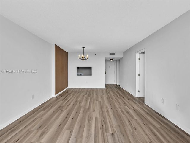 1470 NE 123rd St A813, North Miami, FL 33161