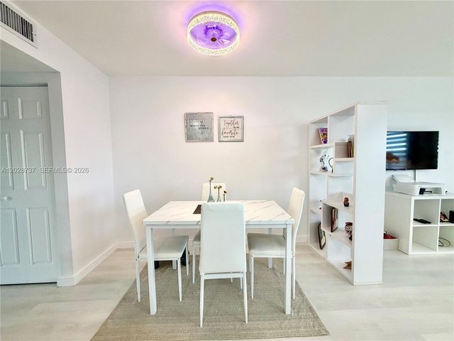 4123 Cambridge F 4123, Deerfield Beach, FL 33442