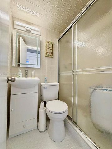 4123 Cambridge F 4123, Deerfield Beach, FL 33442