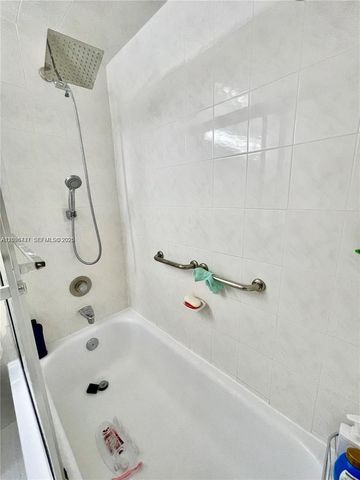 4123 Cambridge F 4123, Deerfield Beach, FL 33442