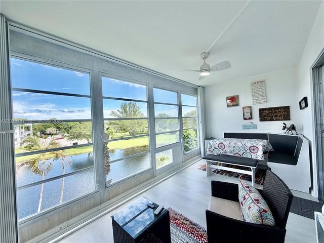 4123 Cambridge F 4123, Deerfield Beach, FL 33442