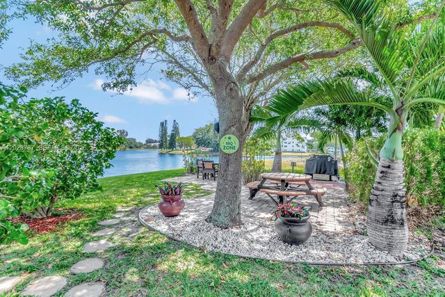 4123 Cambridge F 4123, Deerfield Beach, FL 33442