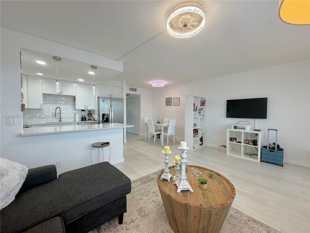 4123 Cambridge F 4123, Deerfield Beach, FL 33442