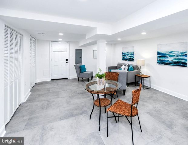 4504 NEW HAMPSHIRE AVE NW, Washington, DC 20011