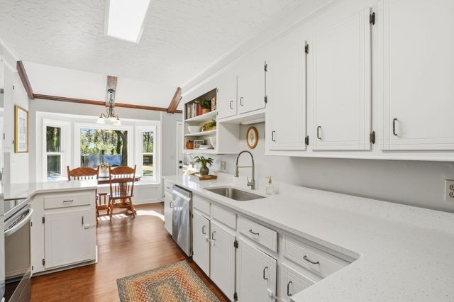 214 Turtle Cove Road, Summerville, SC 29485