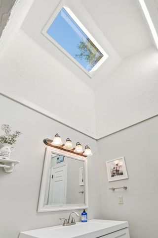 214 Turtle Cove Road, Summerville, SC 29485