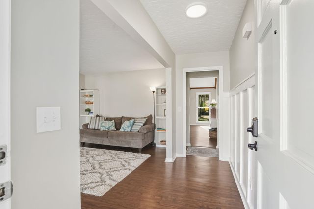 214 Turtle Cove Road, Summerville, SC 29485