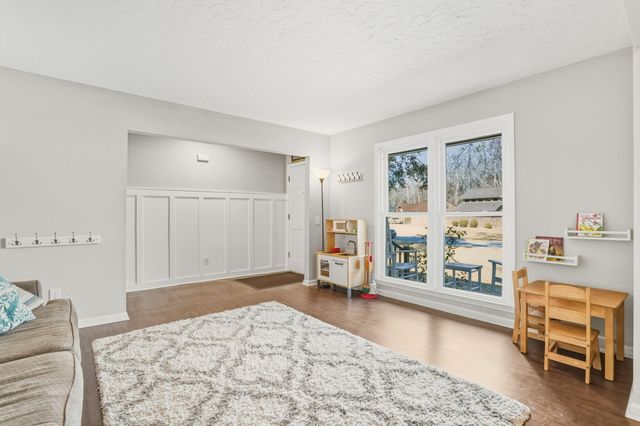 214 Turtle Cove Road, Summerville, SC 29485