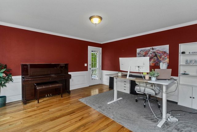 53 Highland Ln, West Springfield, MA 01089