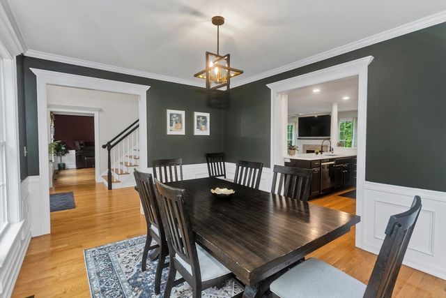 53 Highland Ln, West Springfield, MA 01089