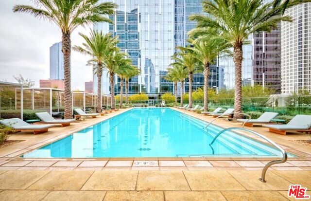 877 Francisco Street 708, Los Angeles, CA 90017