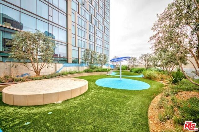 877 Francisco Street 708, Los Angeles, CA 90017