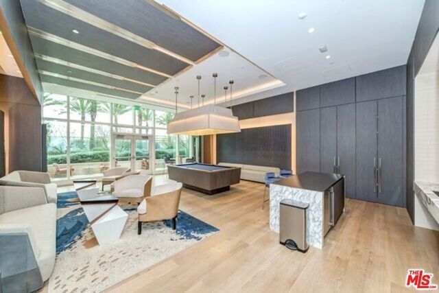 877 Francisco Street 708, Los Angeles, CA 90017