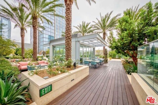 877 Francisco Street 708, Los Angeles, CA 90017