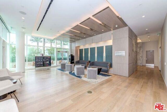 877 Francisco Street 708, Los Angeles, CA 90017